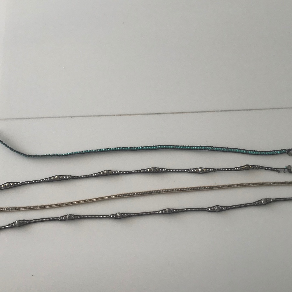 4- Wrap beaded bracelets (4)- Selling All four - Picture 8 of 9